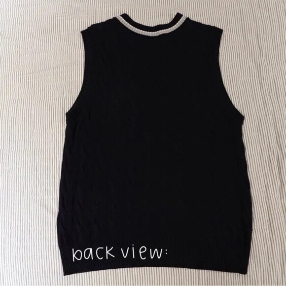 Uniqlo Navy Cable Knit Sweater Vest w/ Grey Trim | Men’s S / Women’s M - Picture 4 of 5